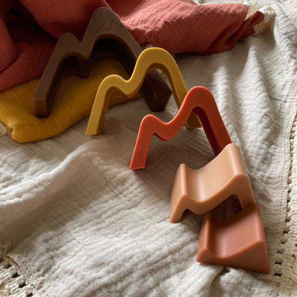 HP-Silicone Mountain Stacker Developmental Toy - Picture 2 of 7